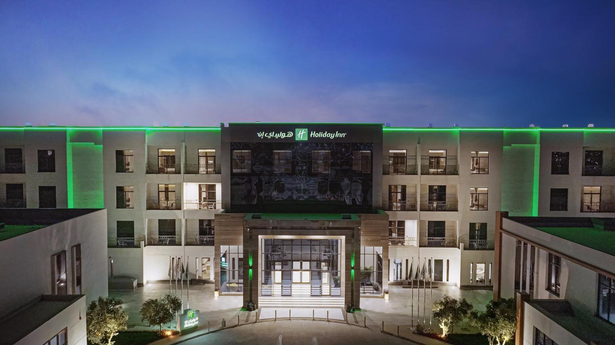 The Business District By Ihg Hotel 4*